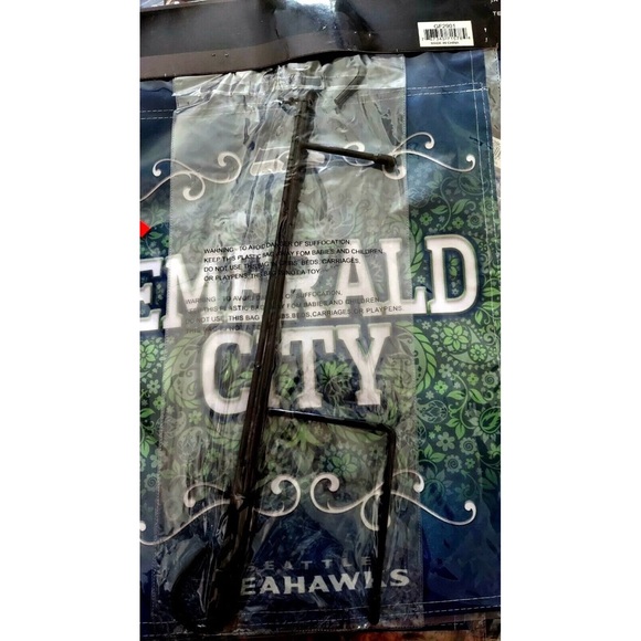 Seattle Seahawks Garden Flag with Hardware Stand Emerald City 13” X 18” - Picture 3 of 5